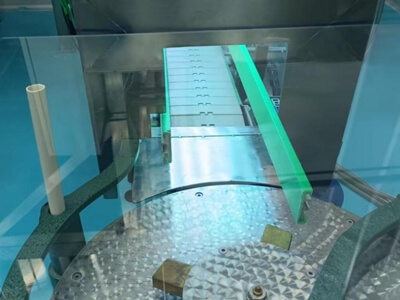 如何解決灌裝中的細菌問題？防爆紫外線滅菌燈助力灌裝線高效殺菌